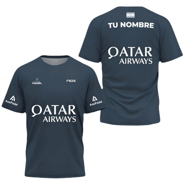 Camiseta de pádel de Agustín Tapia personalizada, color azul oscuro 2024, delante y detrás con «TU NOMBRE»